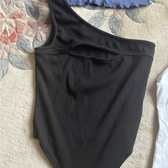 Bundle of 8 tops - Picture 5 of 5